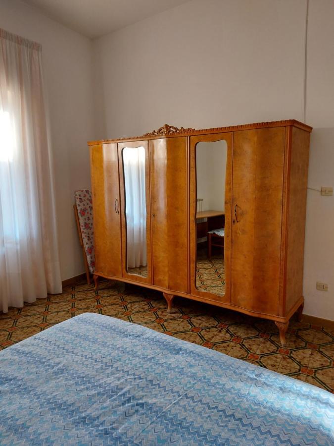 Jonia Appartamento Vacanze Vicino Al Mare Con Giardino Pulsano Luaran gambar