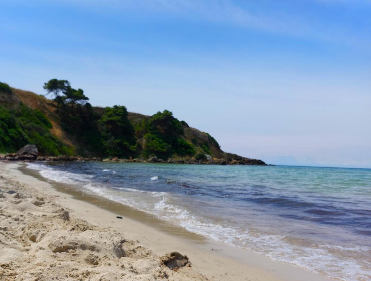 Jonia Appartamento Vacanze Vicino Al Mare Con Giardino Pulsano Luaran gambar