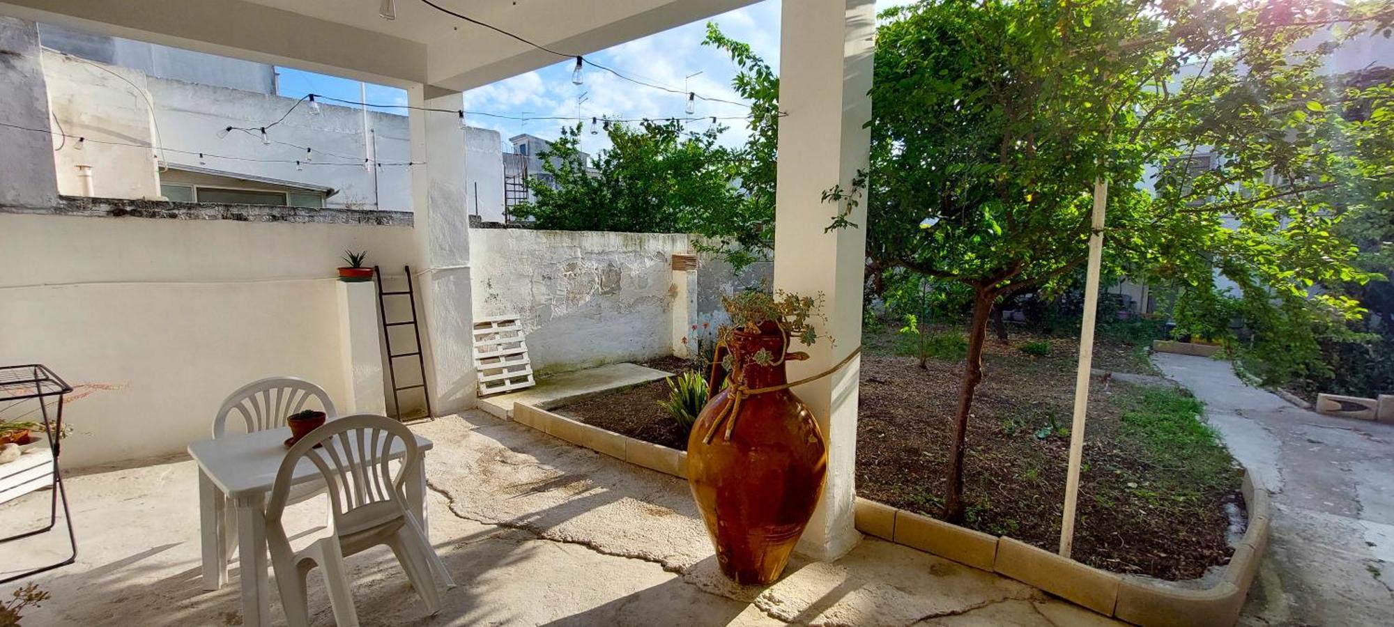 Jonia Appartamento Vacanze Vicino Al Mare Con Giardino Pulsano Luaran gambar
